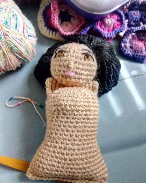 Hello! #crochet #crochetersofinstagram #crochetersoftumblr #doll #dolldress #dollclothes #crochetdol