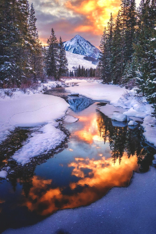 lsleofskye:Mirror mirror on the wall... ☀️ | connography_Location: Crested Butte, Colorado, USA