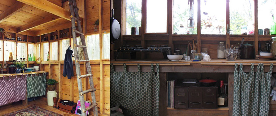 treehauslove:  Linda Aldredge’s Treehouse. Linda is a graphic designer and the