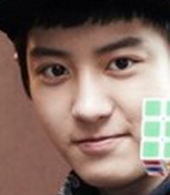 jongene:  byunsbaekini-deactivated2013100: IM CRYNGI RIGHT N OW CHANYEOL  HE’S