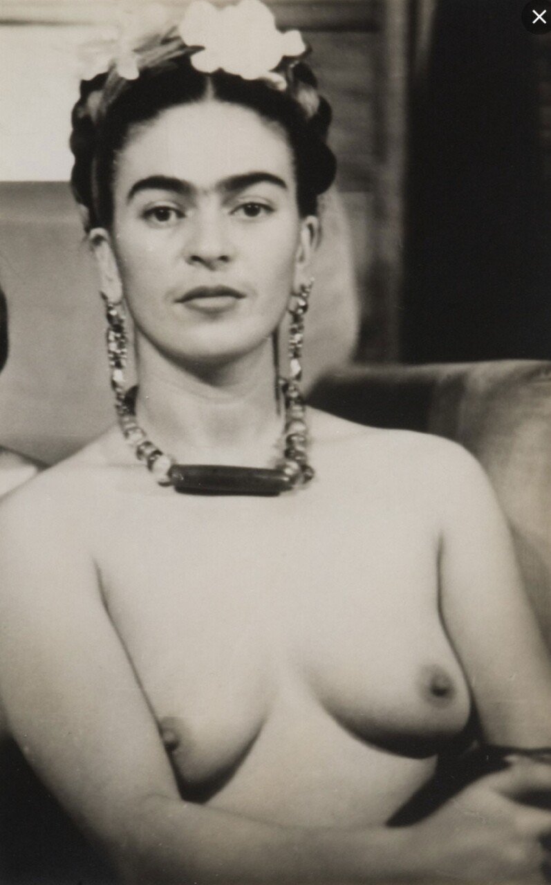 llegar:  ms-couture:  Her nudity was so free, not oversexualized, just free.  magica