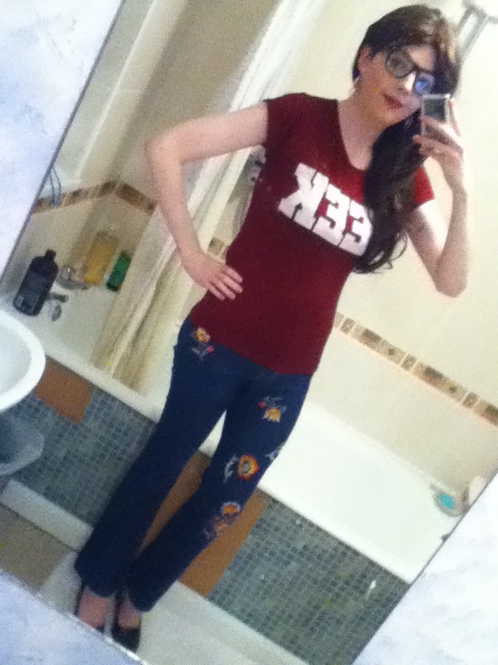 lucy-cd:  More Outfits!  Some aren’t that great, but I love the jeans &lt;3