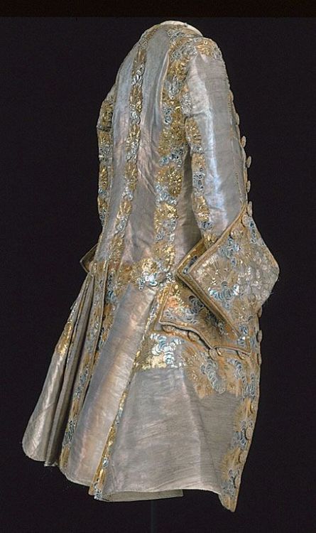 Second Wedding dress of Queen Sofia Magdalena and a wedding suit of her husband Gustav III of Sweden