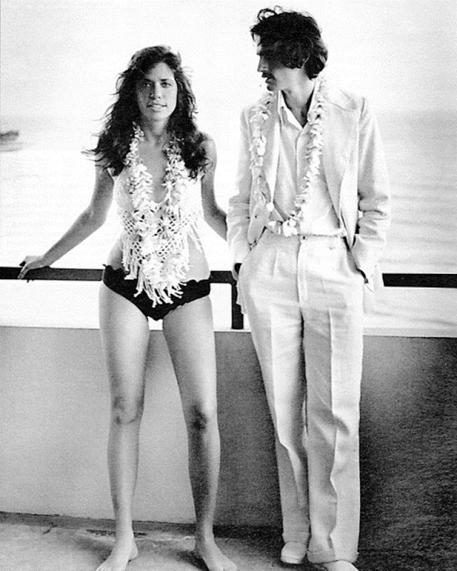 Carly Simon & James Taylor on their honeymoon, 1972