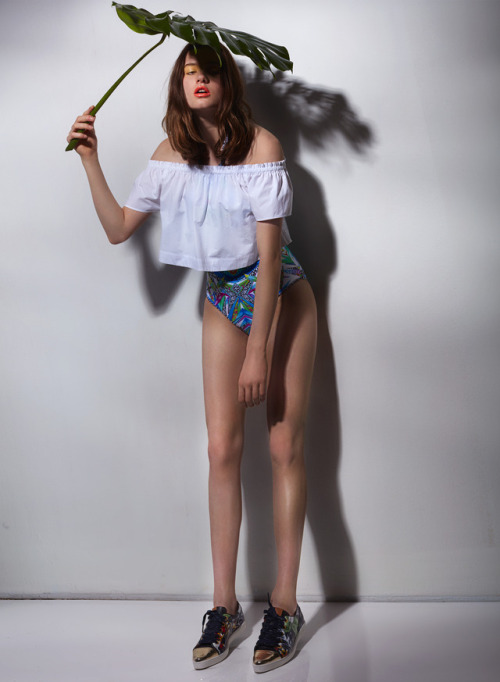 PRINTED MATTER Photgrapher - Alvaro GoveiaMakeup &amp; Hair - Diana Carreiro, P1MStylist - Ingrie Wi