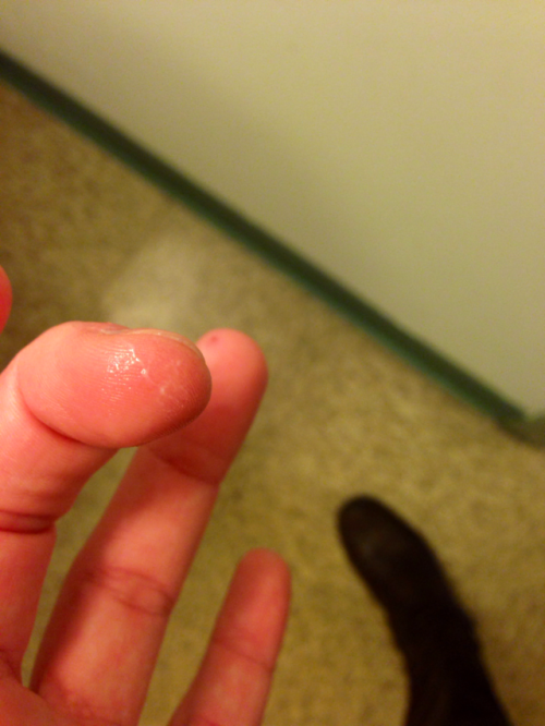 jellybeanphalange:  My mind so full of fuck that I had to rub one out at work this morning in order 