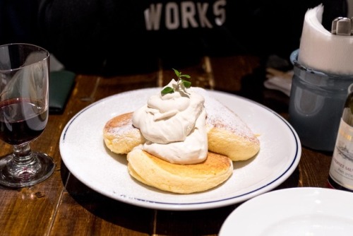 sweetoothgirl: Tokyo Food Guide: Where to Eat Fluffy Japanese Pancakes in Tokyo I’ve been to Gram an