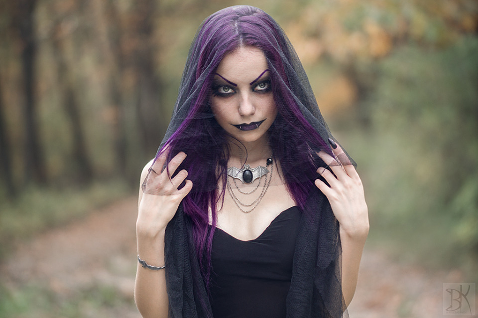 gothicandamazing:
“ Photo by B.Kostadinov Photography
Model: Darya Goncharova
Necklace: Aeternum Nocturne Gothic jewelry
Welcome to Gothic and Amazing |www.gothicandamazing.org
”