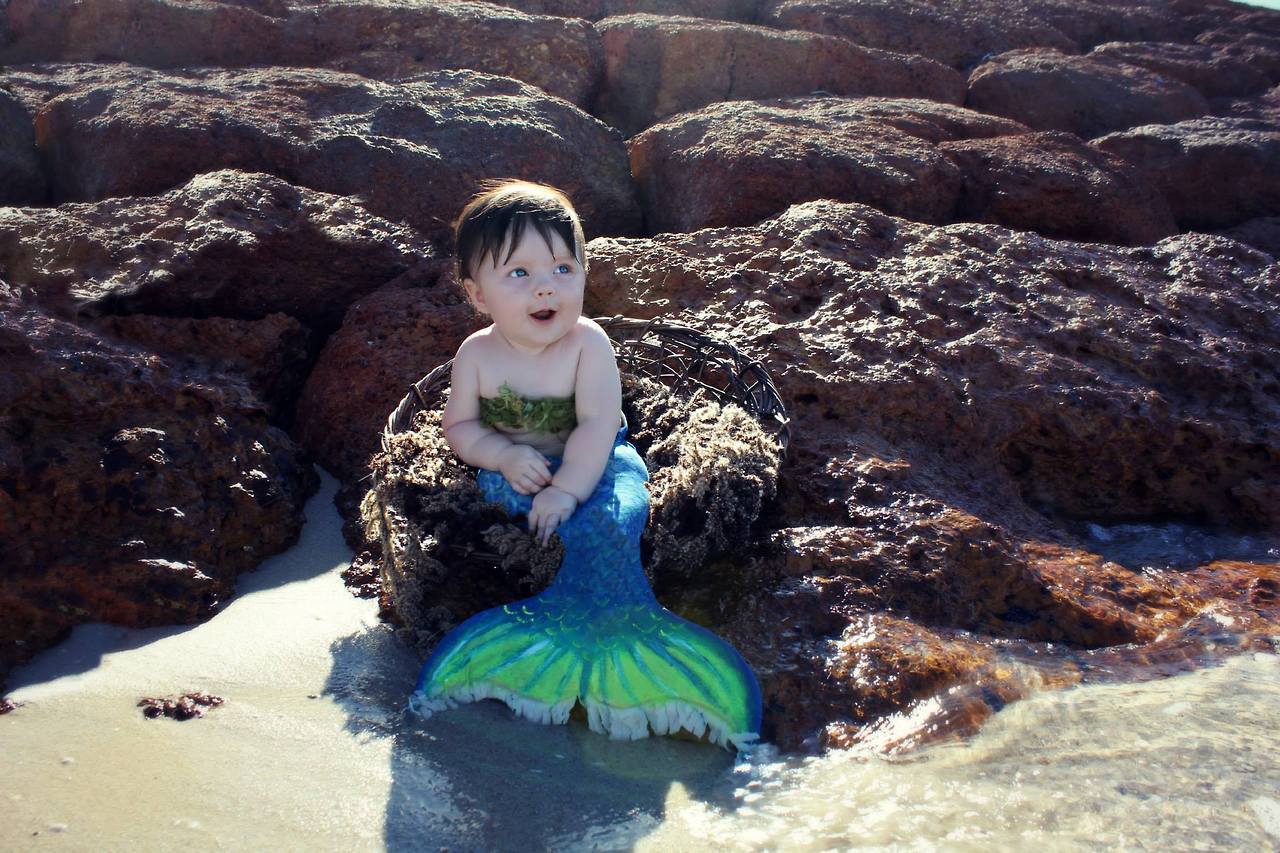 mermaidmargo:  Busselton Mermaids Photo: Peppi Portraits