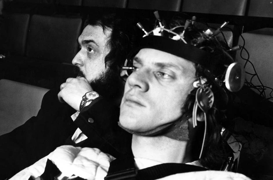 mellamofernandaquetal:  behindtheillusions:  Director Stanley Kubrick and Malcolm