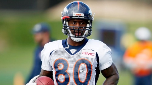 Vernon Davis of the Denver Broncos
