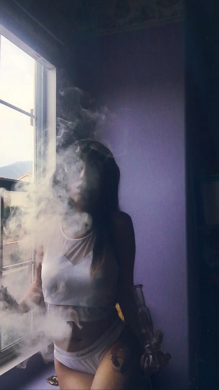 0cchi-luminosi: like a ghost 👻