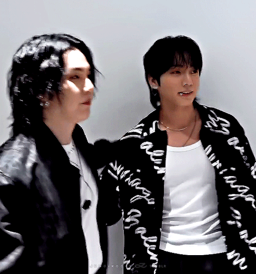 Yoongi And Jungkook Taking Pics Together