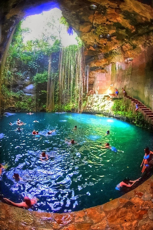 plasmatics-life:  Chichen Itza, Yucatan, Mexico ~ Source  