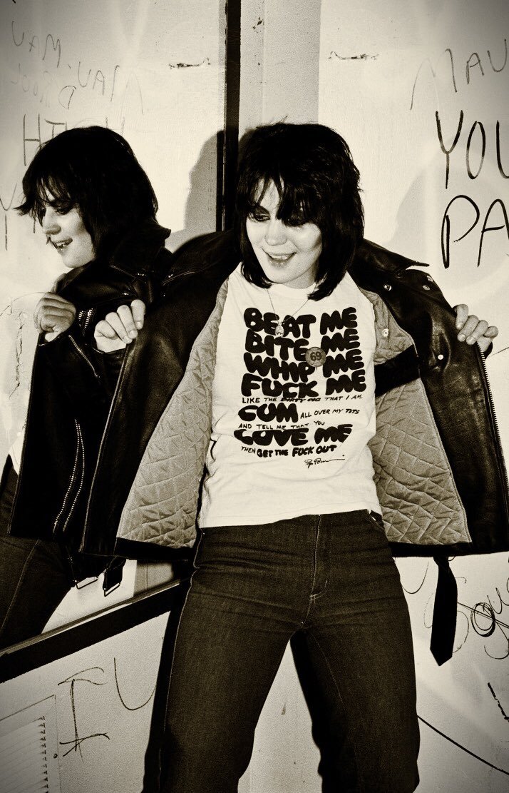 zombiesenelghetto-3:  The Runaways: Joan Jett at the Whisky, photo David Arnoff, circa