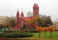 sonya-heaney:Minsk, Belarus in October.