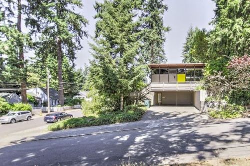 $304,856/1br/1000 sq ftFircrest, WA