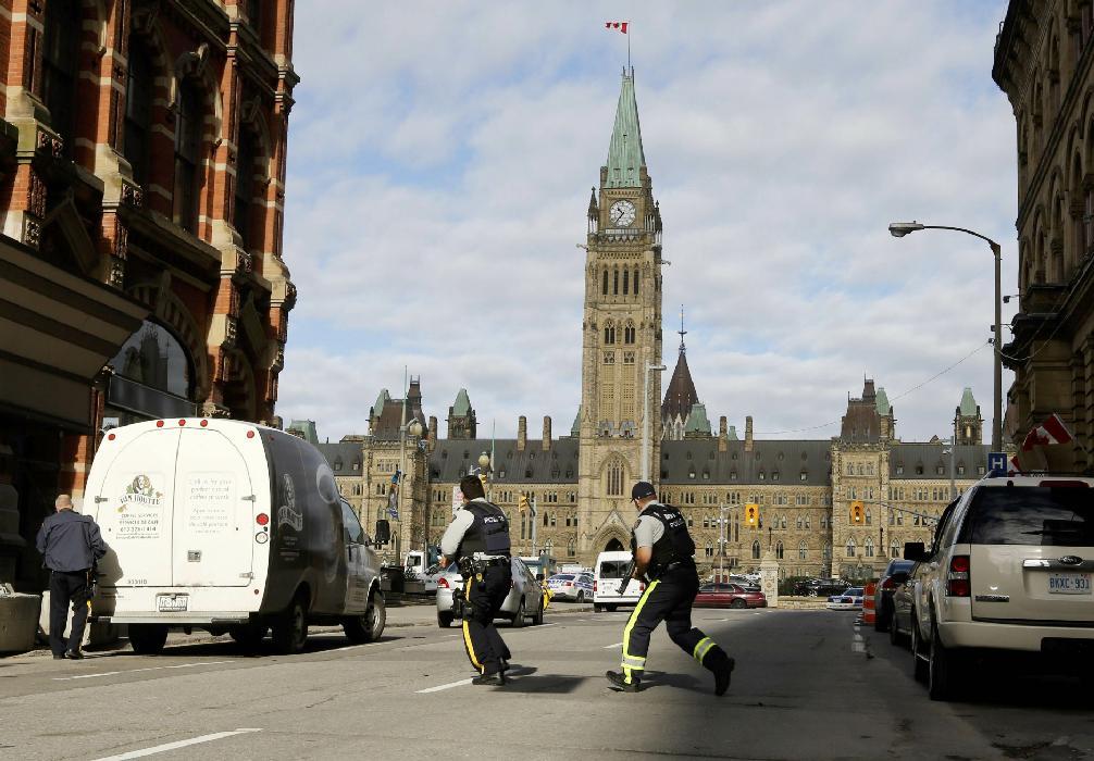 yahoonewsphotos:  Multiple shootings in Ottawa Ottawa police say they are investigating