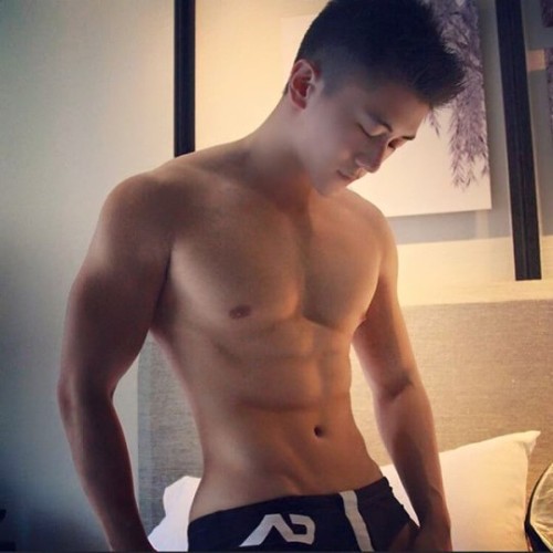 Sex evianguy:  Hawt Asian Stud!  pictures