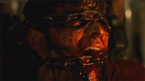 itsriahbearbroo:  What a painful death :p