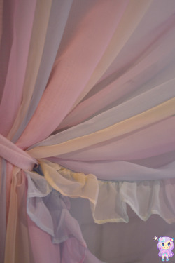 pastelcubes:  NEW POST! Rainbow Curtain ☾✰