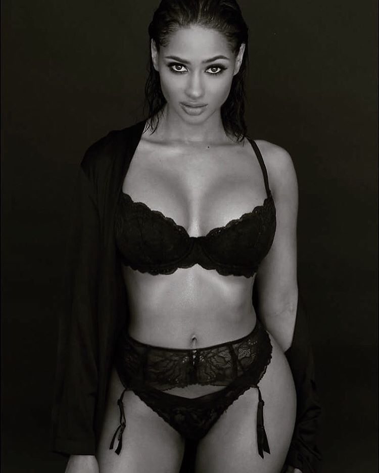 girlsandlandscape:Tori Hughes
