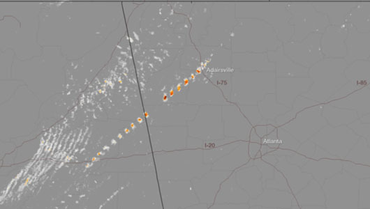 Georgia tornado signature revealed in radar      Tornado was part of long line of severe weather that stretched from Pittsburgh to the Gulf Coast yesterday.