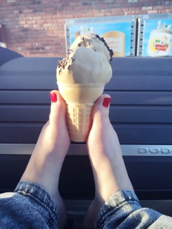 sarahsfeet:  Treated myself to ice cream