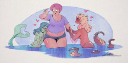 karmiquebelle:  Mermaids loving on fat women???