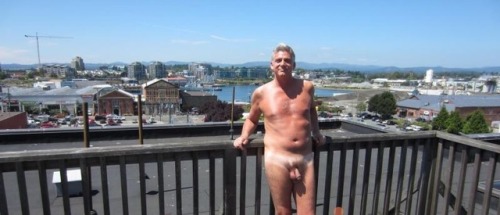 jojopal07:  Sexy daddy 