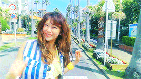 banira-san:  “Have a nice day, it’s gonna be alright!” - Hello - 西内まりや