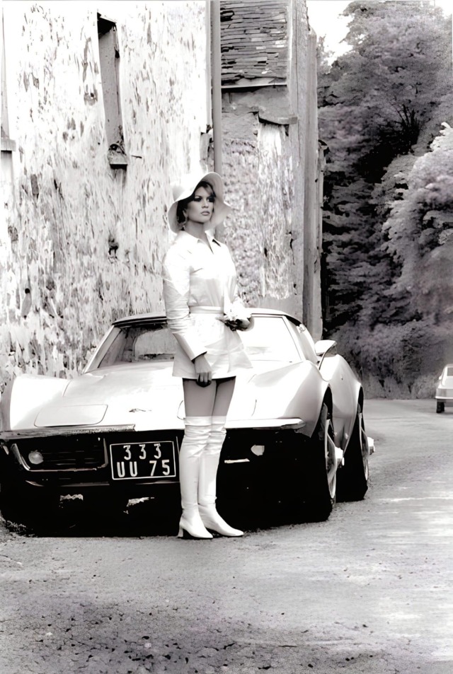 Brigitte Bardot & Chevrolet Corvette Stingray 1969