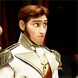 unf-hans:Hey, hate to be a interruption to a great gif set but…did anyone else notice how when Anna 