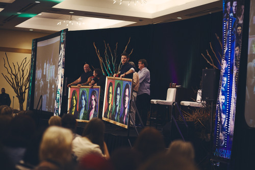 colfer-my-criss: J2 panel! Man, I simply loved those two.  восхитительные фото, как будто кто-то п