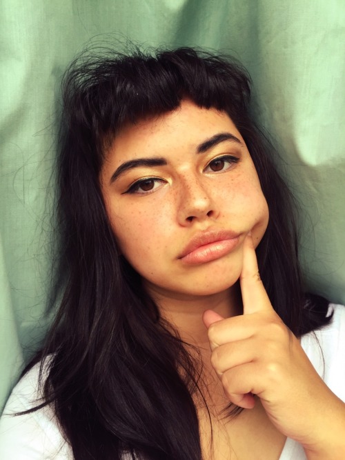 kafkasgirlfriend:  lonely potato with a blog 