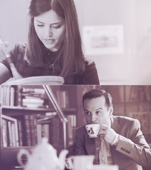 AU Wholock: Clara Oswald/Jim Moriarty [3/?]Moriarty: Stop, are you going to make a soufflé?Clara: Ye