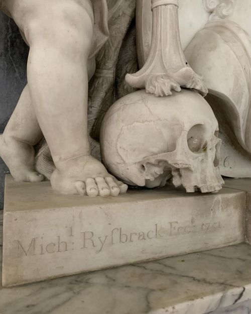 MEMENTO MORI: it’s probably an über-niche interest, but part of me will always regret not taking the optional course at university on tomb sculpture, taught by Professor Julian Gardiner. At the time it seemed deadly dull (if you’ll excuse the pun),...