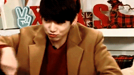 Cute Jungkook Vs. Hot Jungkook (cr.)