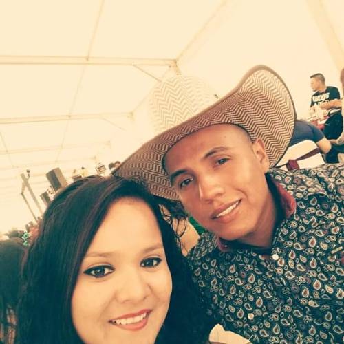 Que tal este hetero casado y pasivo tiene buen culo