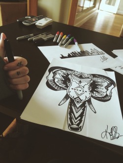 thatonebl0nde:Sharpie elephant