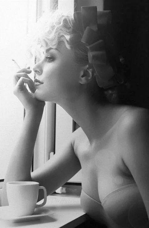 Good morning sexy friends. Have a wonderful Wednesday.