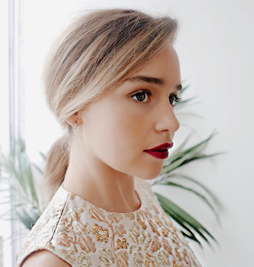 daenerystargaryen:  Emilia Clarke styled by @hairbyadir