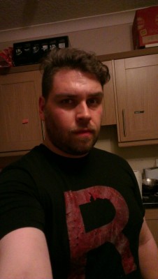 So, thay fancy dress party last night? I went as a bara Team Rocket grunt!