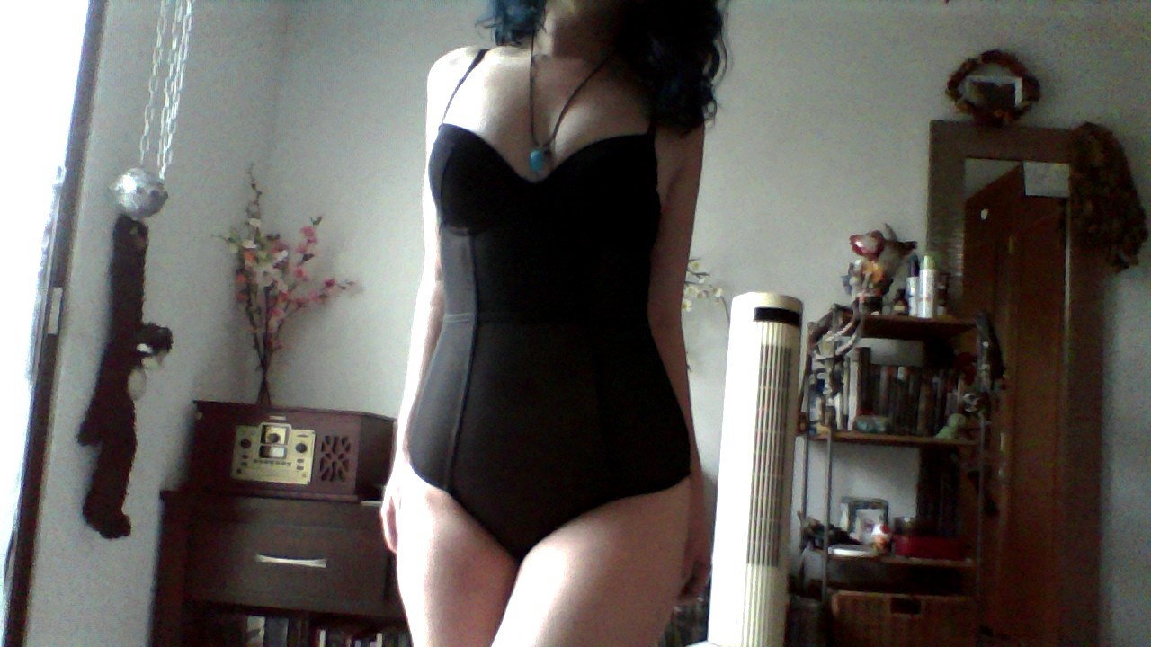 kiseichuu:  Today’s underwear feeling slighlty like a potato