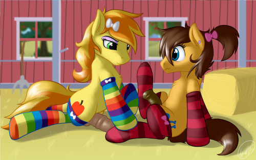 mlpafterdark4:  Gay/Futa Monday Post 4 (Cause adult photos