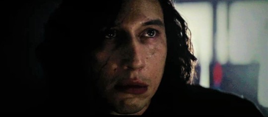 Annes be like: “Reylo is platonic”/“Reylo is not romantic”/”Rey only cares about returning Ben to the Light because that’s the Jedi way”