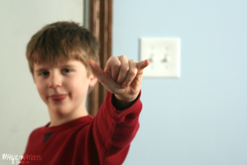 whalesharktongues:  m4gic-m4rkers:  This is my little brother Duncan, he’s 9. While I was on tumblr 