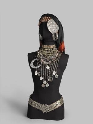 The Jewelry of Jewish Women in Lybia, The Israel Museum.