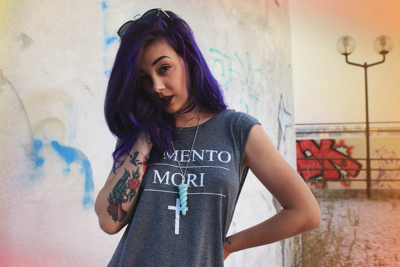  Anastasiya Ty, Plum Suicide 