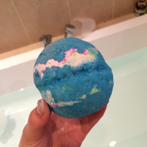 cndrblckgarden:  Think I got myself in trouble So I fill the bath with bubbles